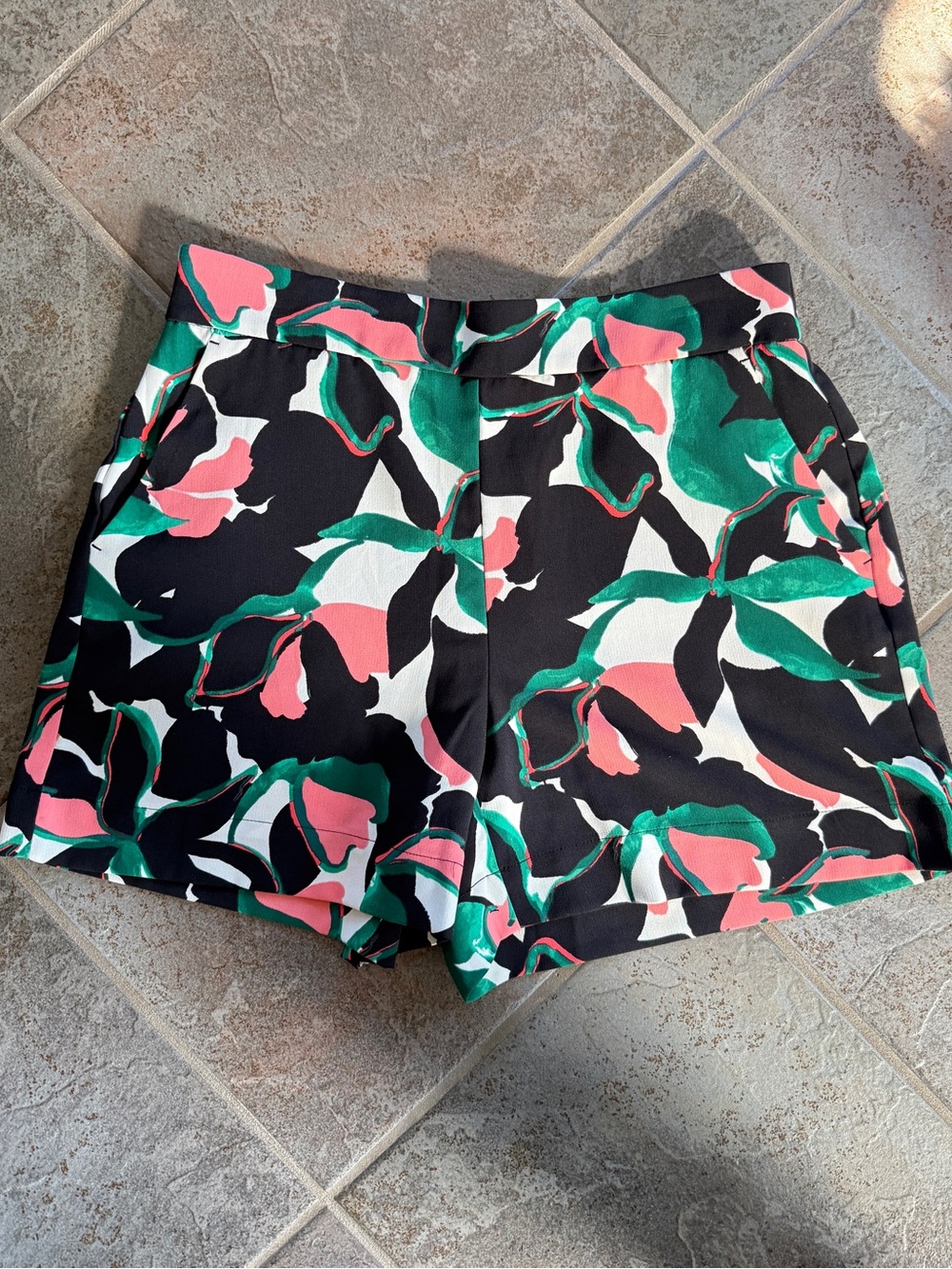 Nine West Black Floral-Pattern High Waist Shorts with Pink & Green Accents